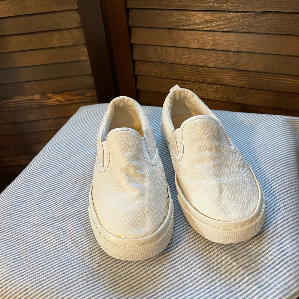 Gap Girl’s White Canvas Boat Shoes